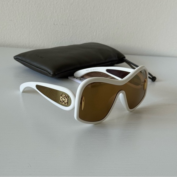 New! Loewe Wave Sunglasses, White/Gold, LW40131I 25G, Authentic - Picture 2 of 9